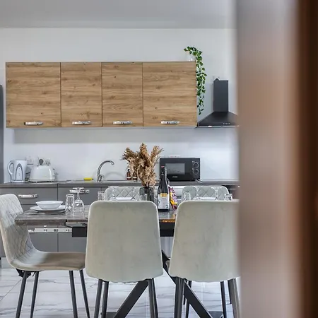 Spacious 5br In Swieqi By Sf Homes B St. Julian's