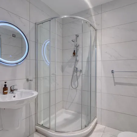 Spacious 5br In Swieqi By Sf Homes B Apartament