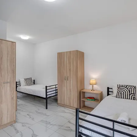 Spacious 5br In Swieqi By Sf Homes B * St. Julian's