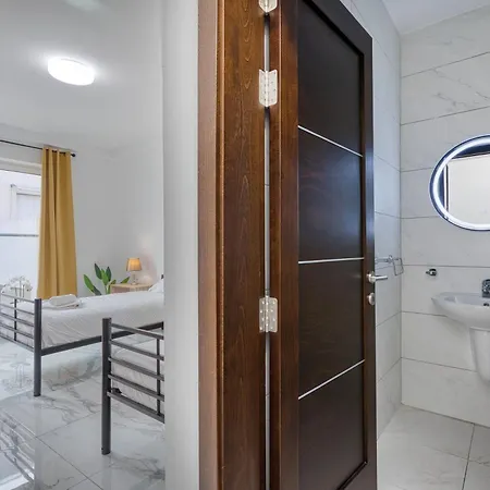 Spacious 5br In Swieqi By Sf Homes B Apartament