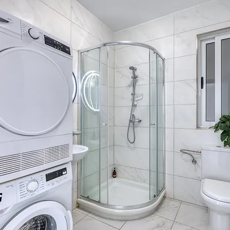 New To The Market - Rare Find, 5 Bedroom With Valley View In Swieqi By Sf Homes